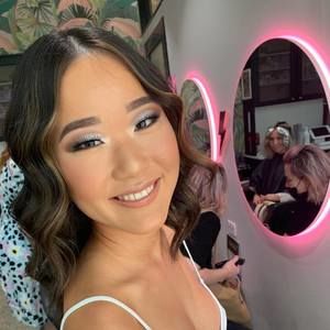 Meet your Posher, Sophia